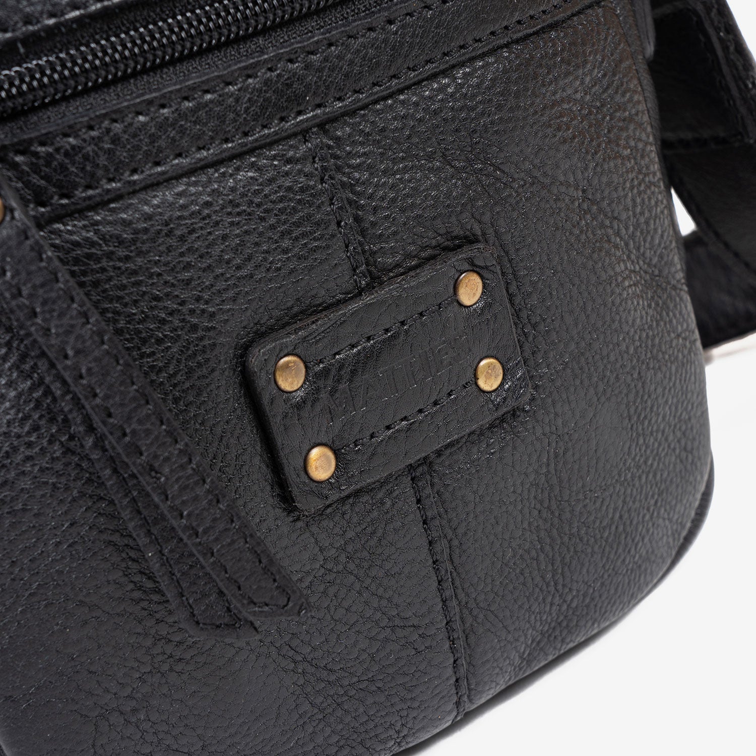 Bolso Bandolera para hombre de piel natural compacta Antic - Image 5