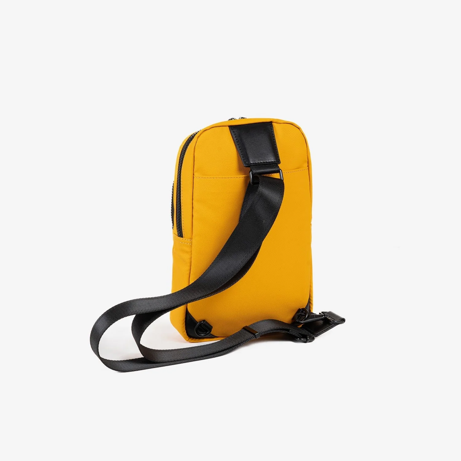 BOLSO BANDOLERA PARA HOMBRE, COLECCIÓN COATED NYLON. 19x27x7.5 cm - Image 10